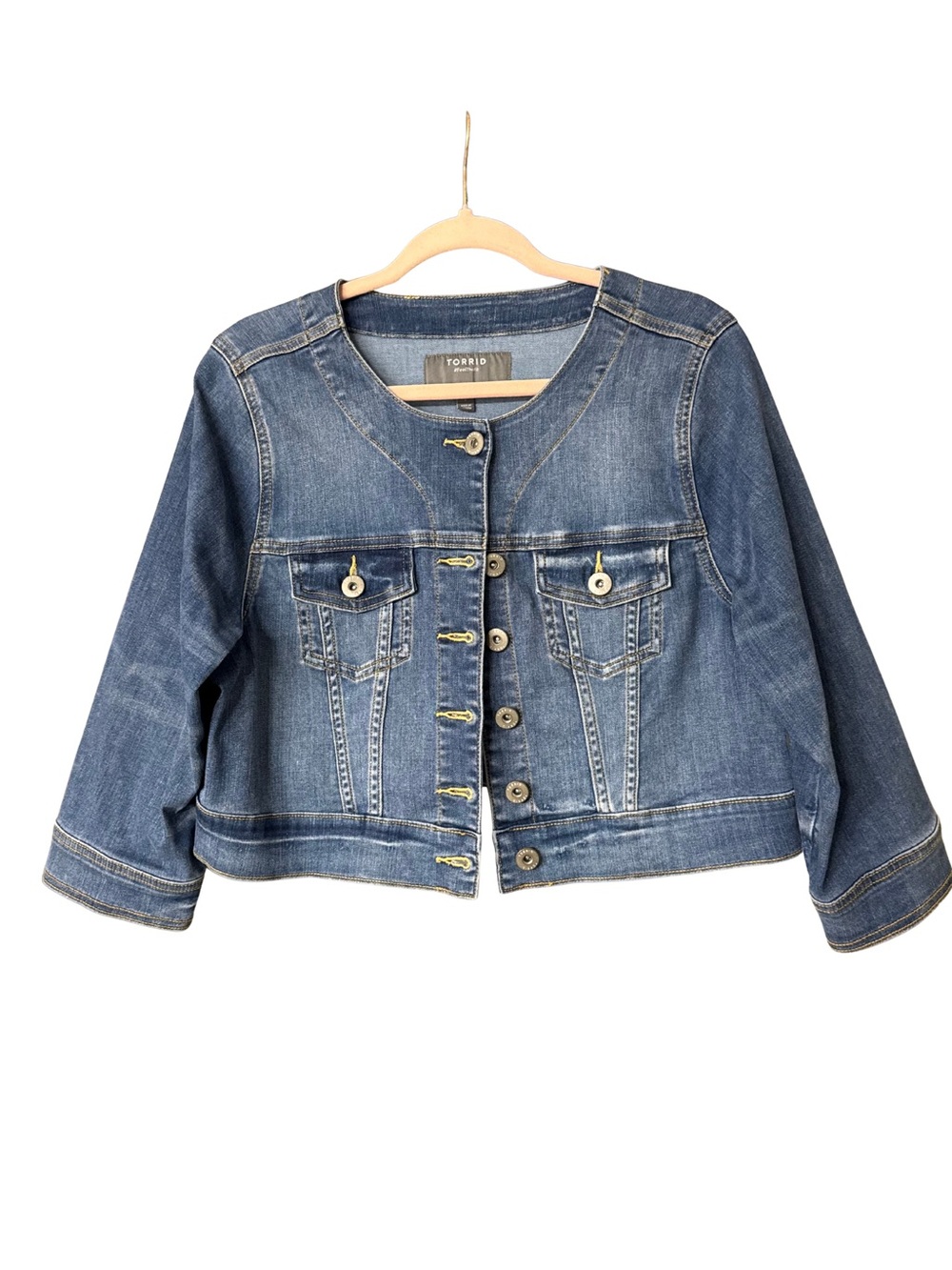 Torrid women’s ' Blue Denim Jacket - Casual Button-Front Coat